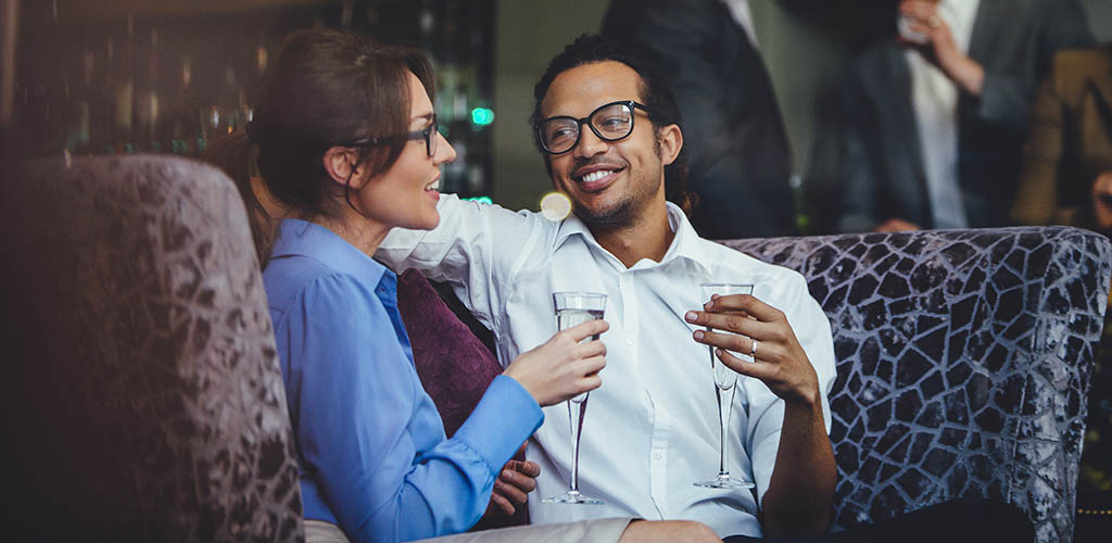 2020's Top Spots For San Diego Hookups Today (Great Bars and Apps)