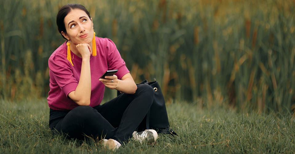 Is Bumble Worth It in 2022? Dating Experts Weigh In