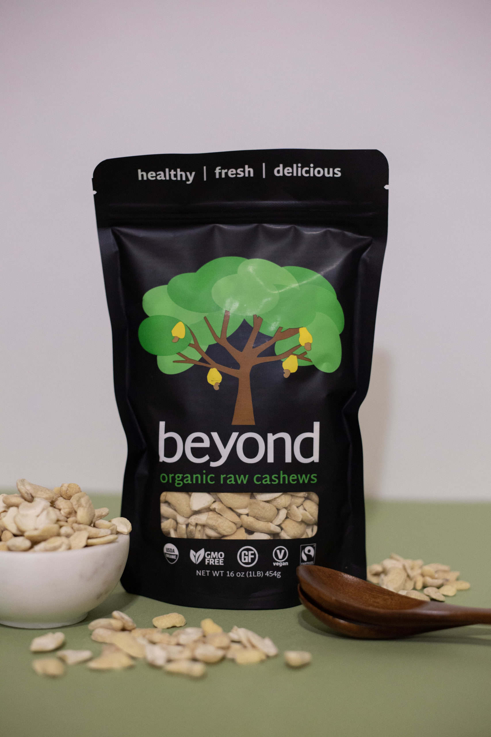 Organic 1LB Raw Cashew Pieces MYLK Grade Go Beyond The Nut