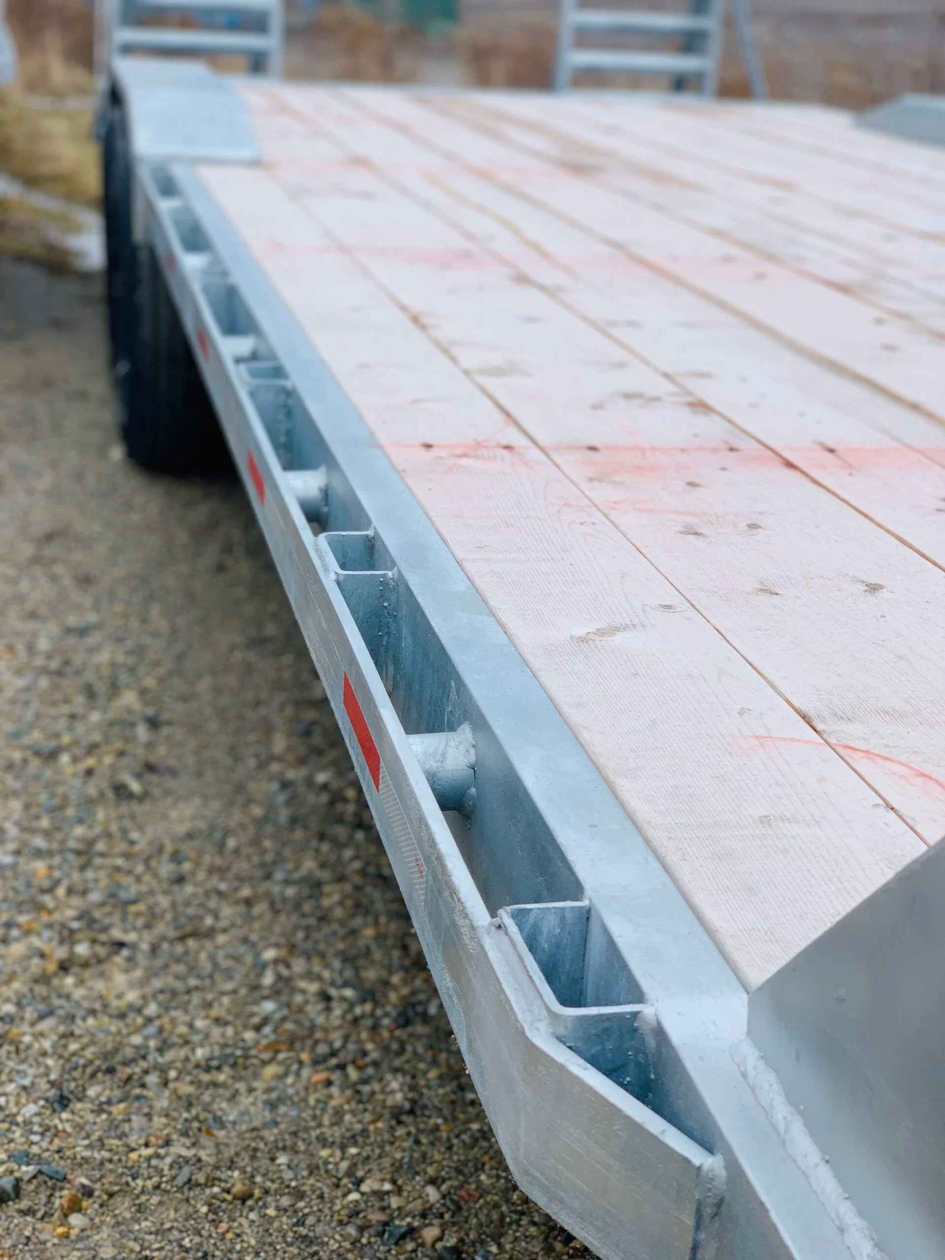 102X20+4 7 Ton Galvanized Equipment Hauler with Driveover Fender