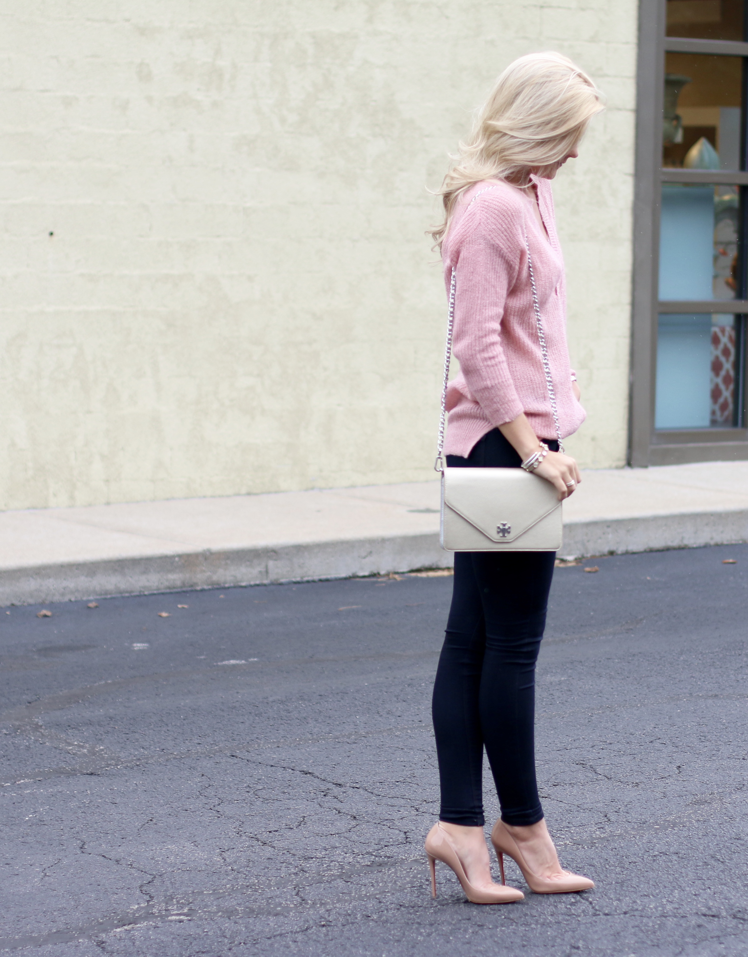 Blush Sweater! Beyoutiful Blog