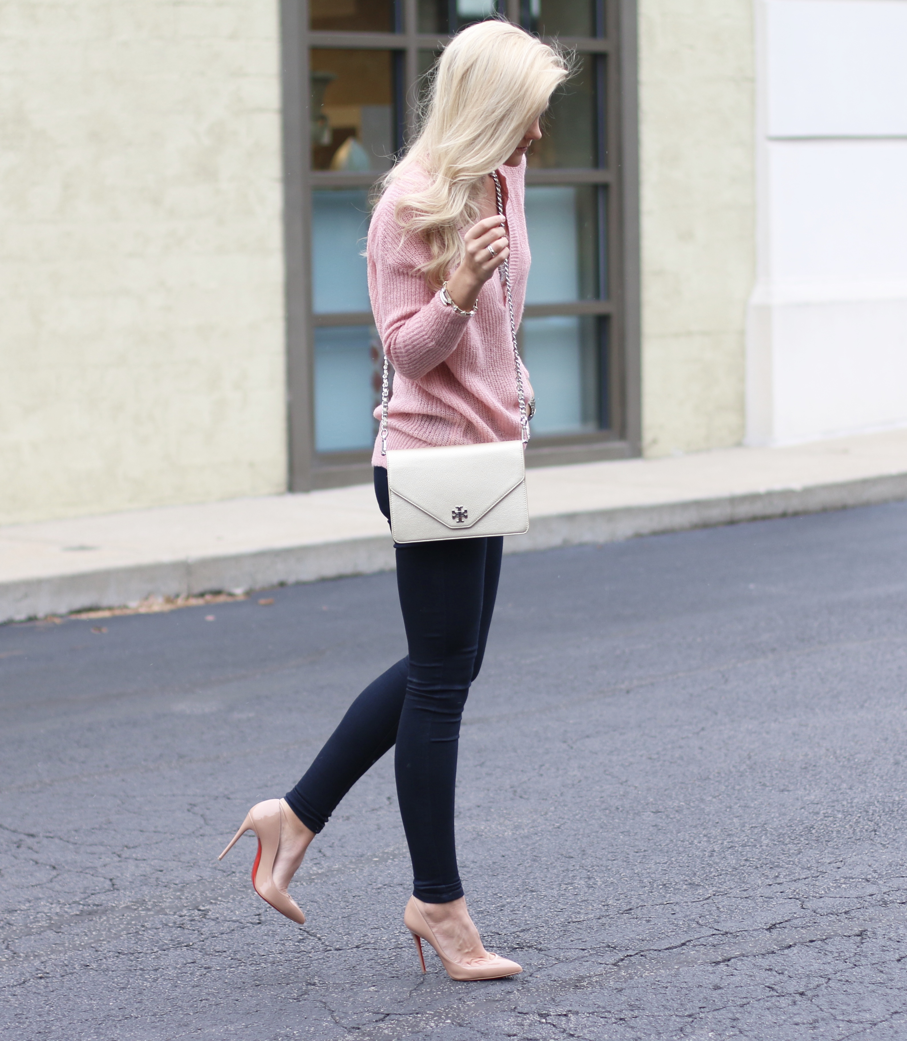 Blush Sweater! Beyoutiful Blog
