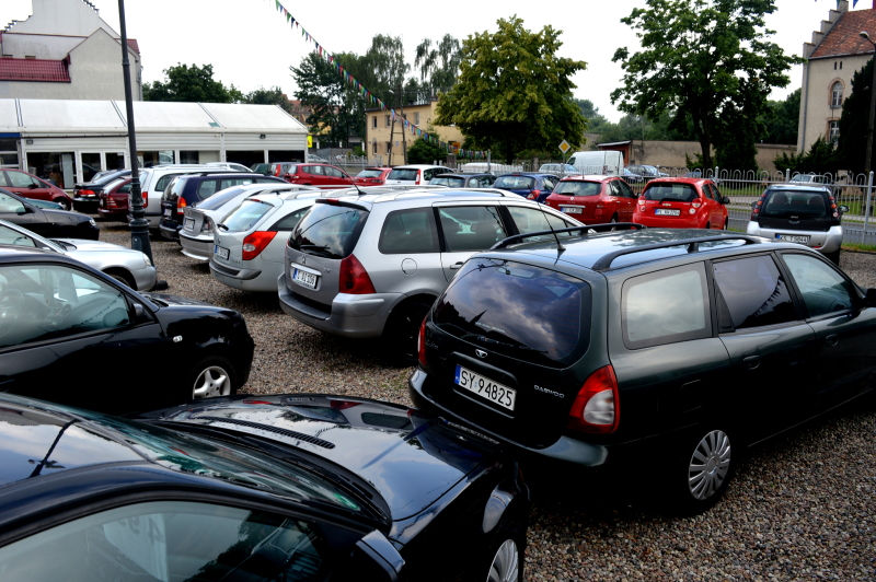 AUTO KOMIS AUTO HANDEL IMPORT SAMOCHODY Z NIEMIEC