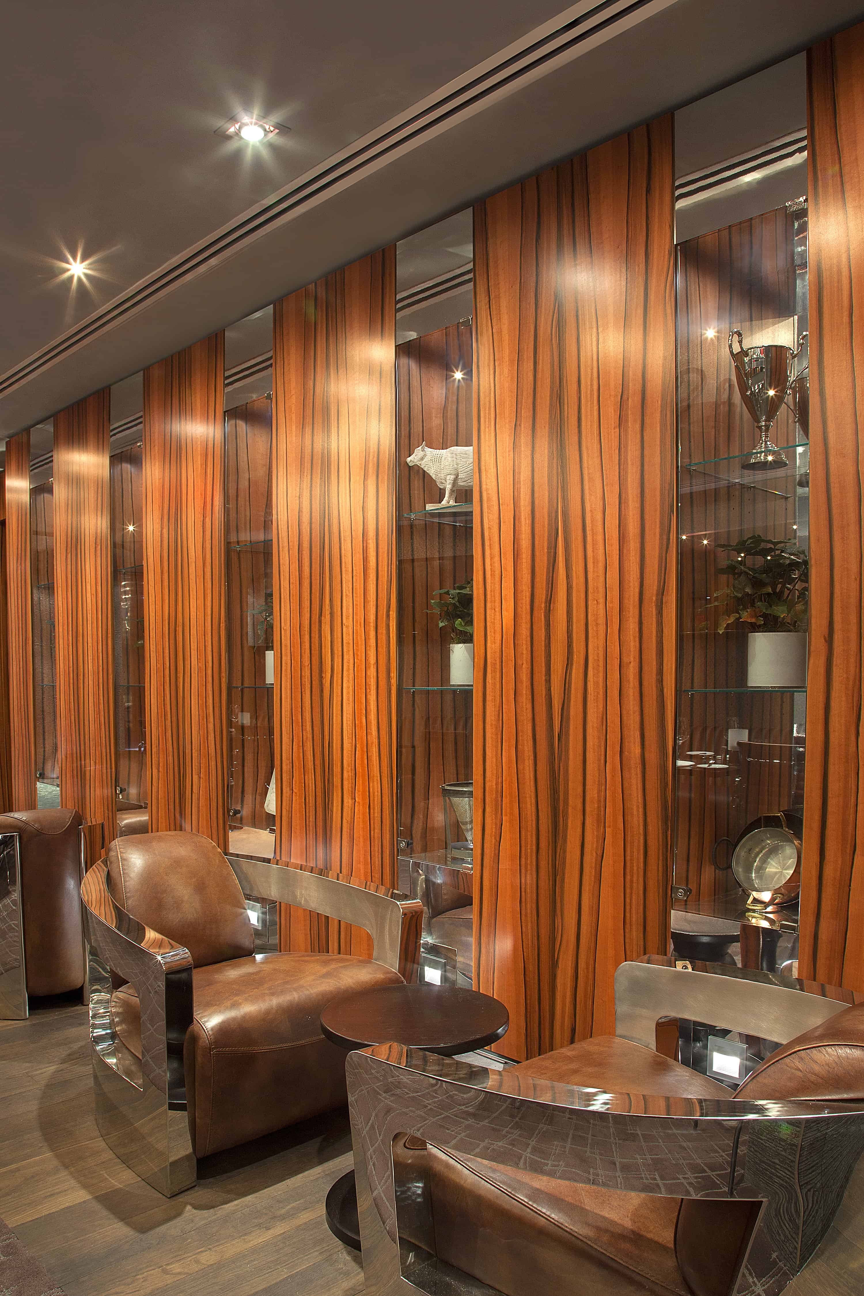 First opened in 1963 as the original membersonly restaurant at Maple