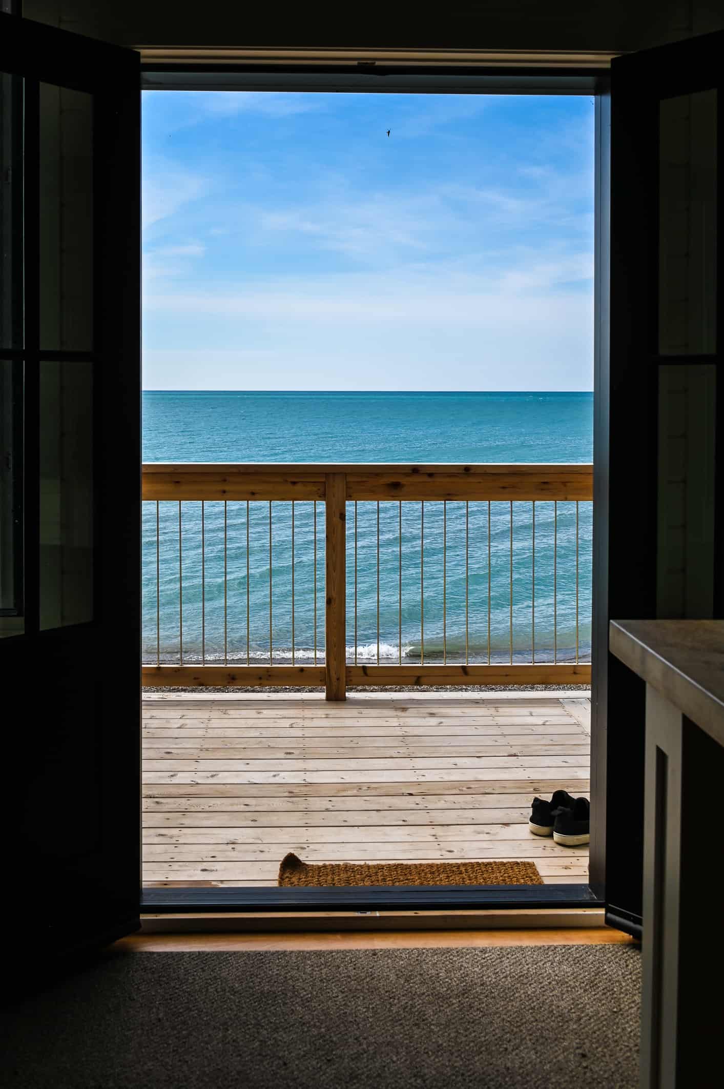 a pool of ideas, a wall of memories, a voice.” Jane Smiley