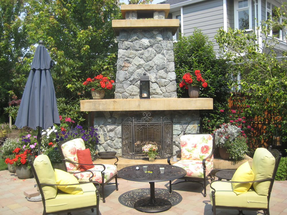 Landscaping, Patios & Decorative Fencing Greater Victoria | BFS