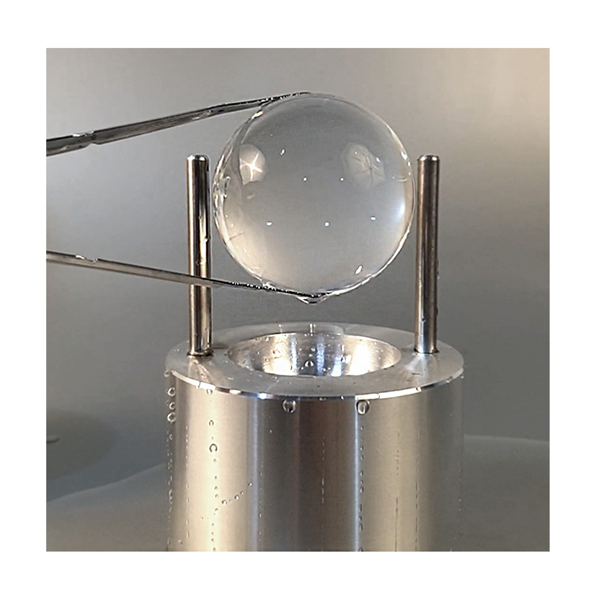 How Does an Ice Ball Press Work? BF Tech