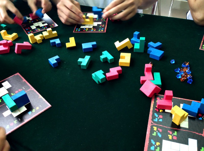 「ウボンゴ 3D」ゲームルール概要とレビュー｜Board game every day