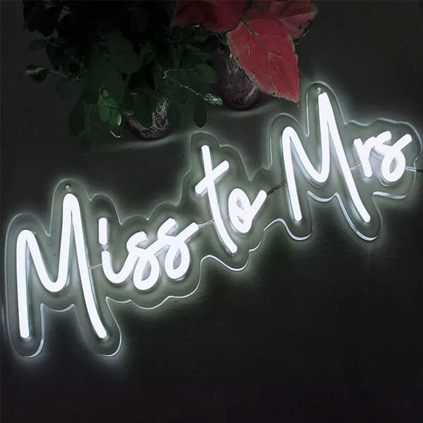 Add a Personal Touch to Your Wedding with Custom Neon Sign