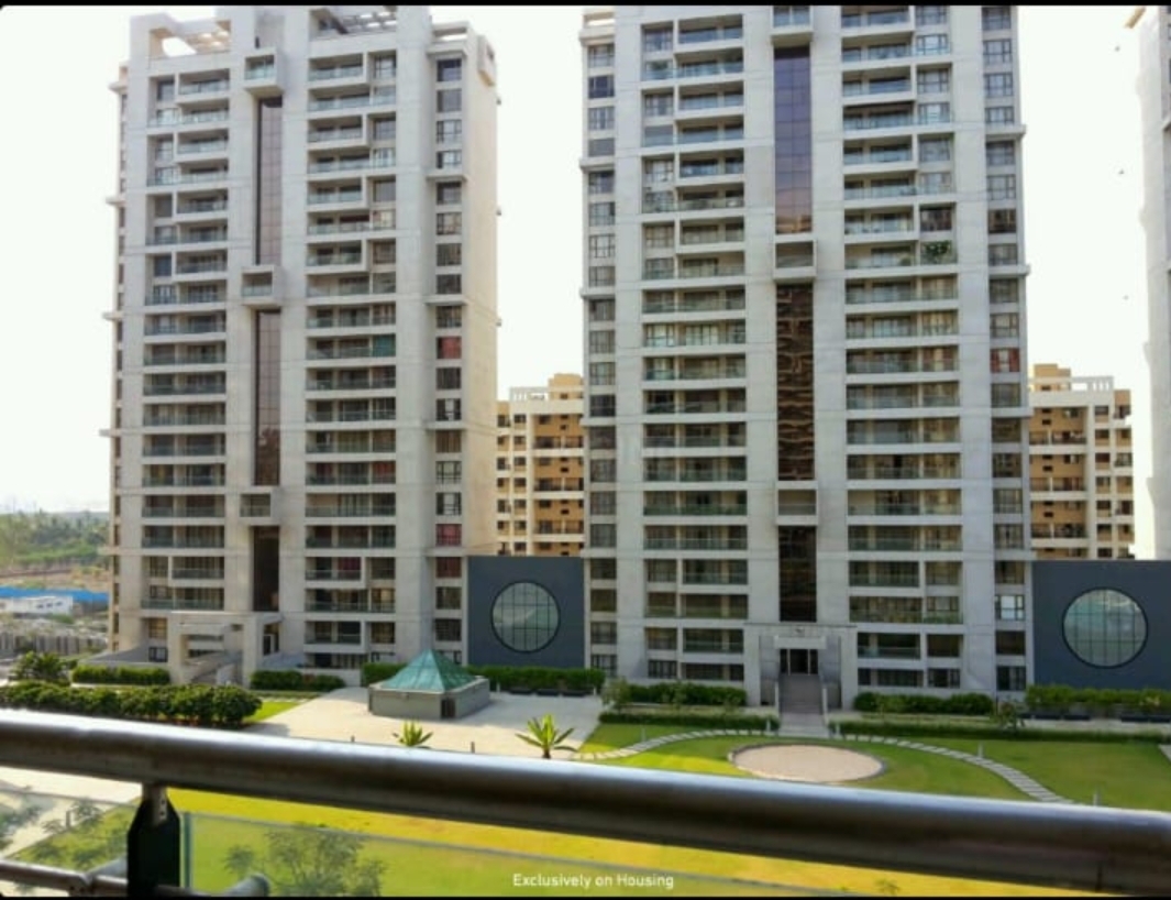 Rent 4 Bedroom Furnished Apartment Hadapsar One North