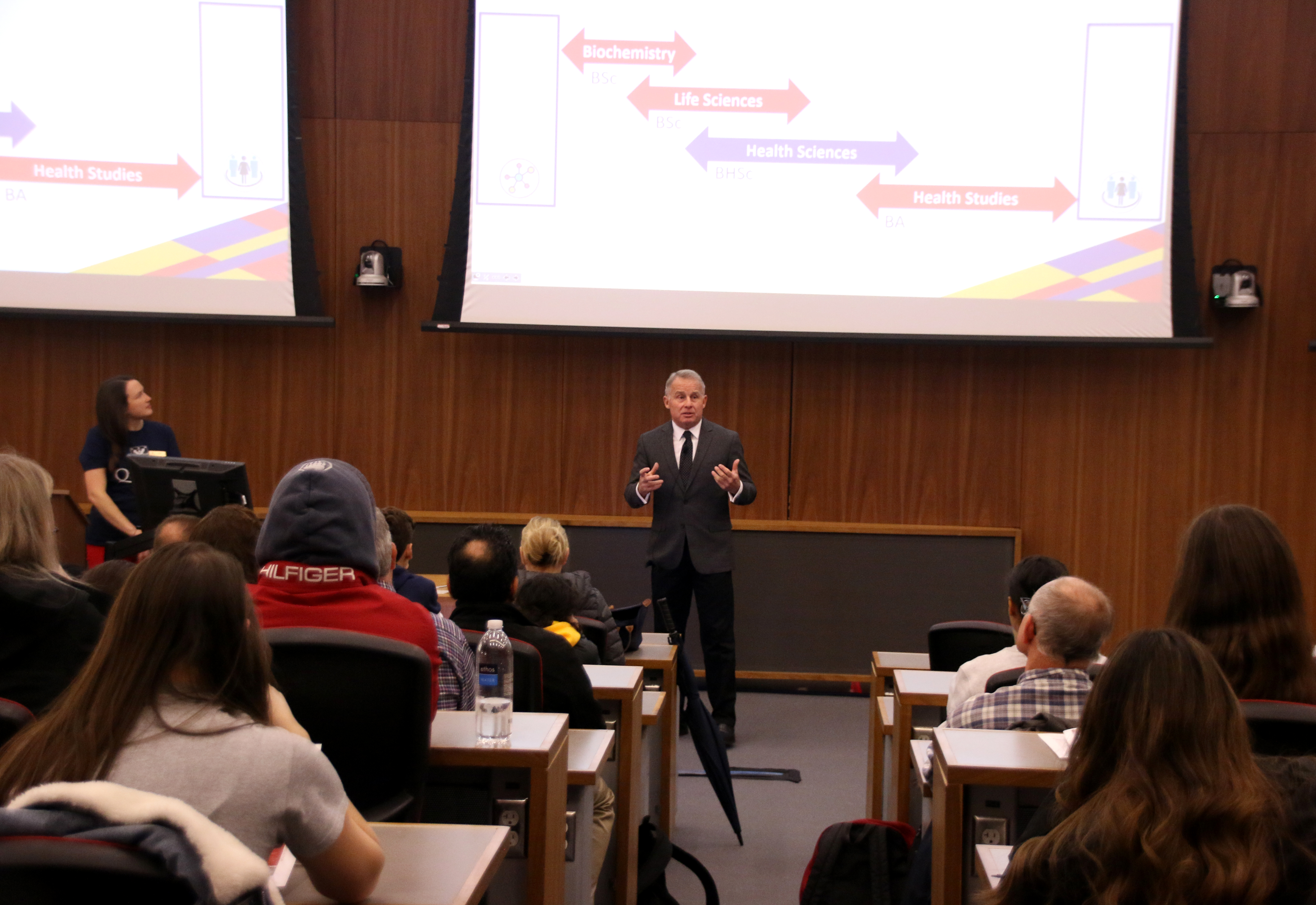What makes the Queen's BHSc program unique? Bachelor of