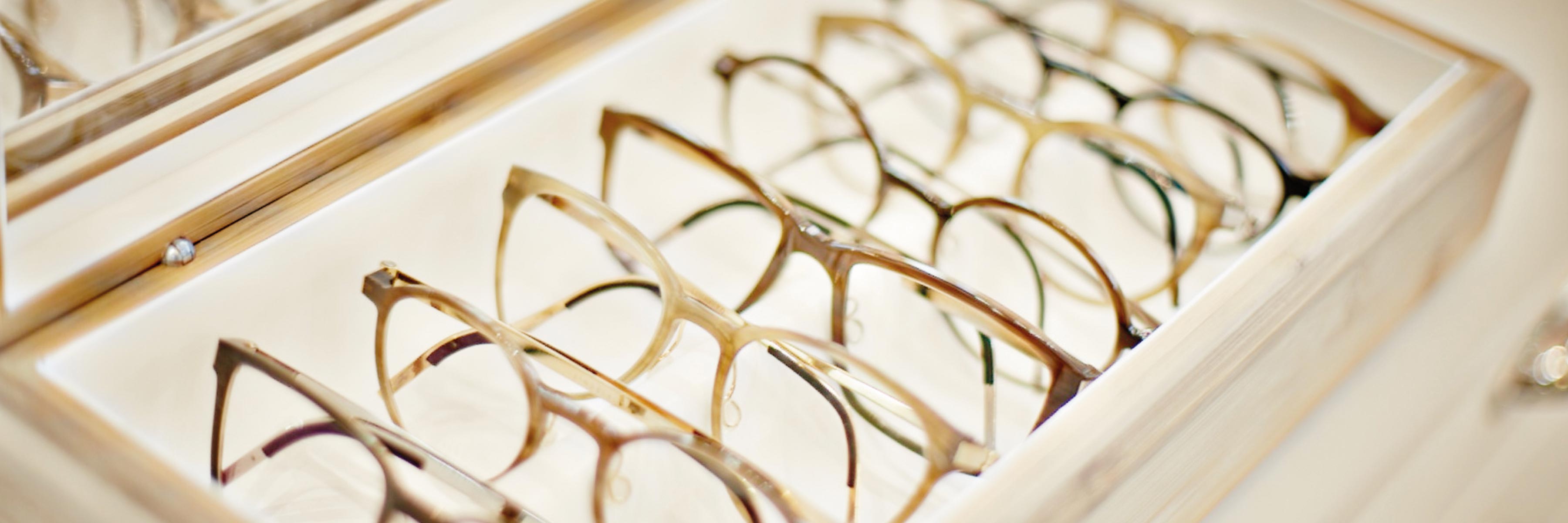 The World’s Thinnest Lens Hodd & Tam Optometry