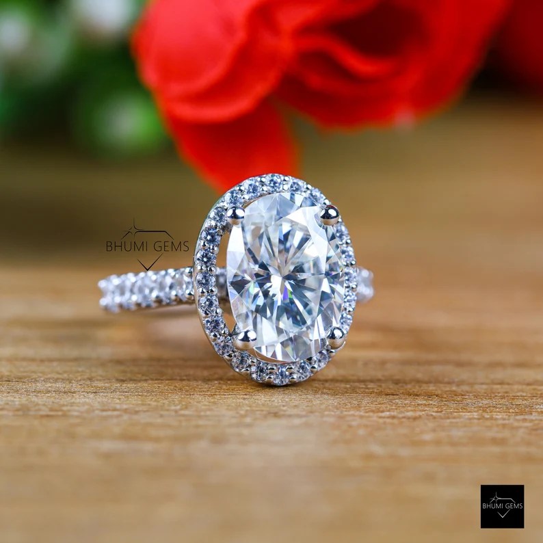 Oval halo moissanite wedding ring