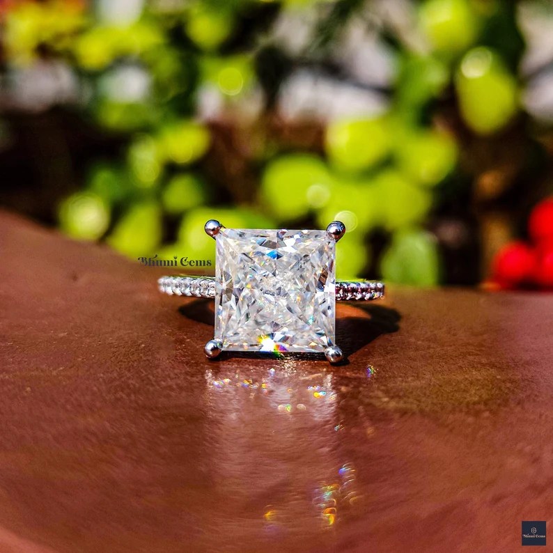 Princess cut moissanite ring