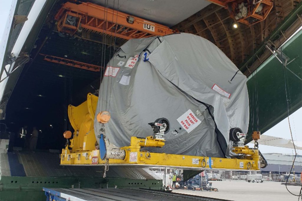 Engine transport & storage | B&H Worldwide