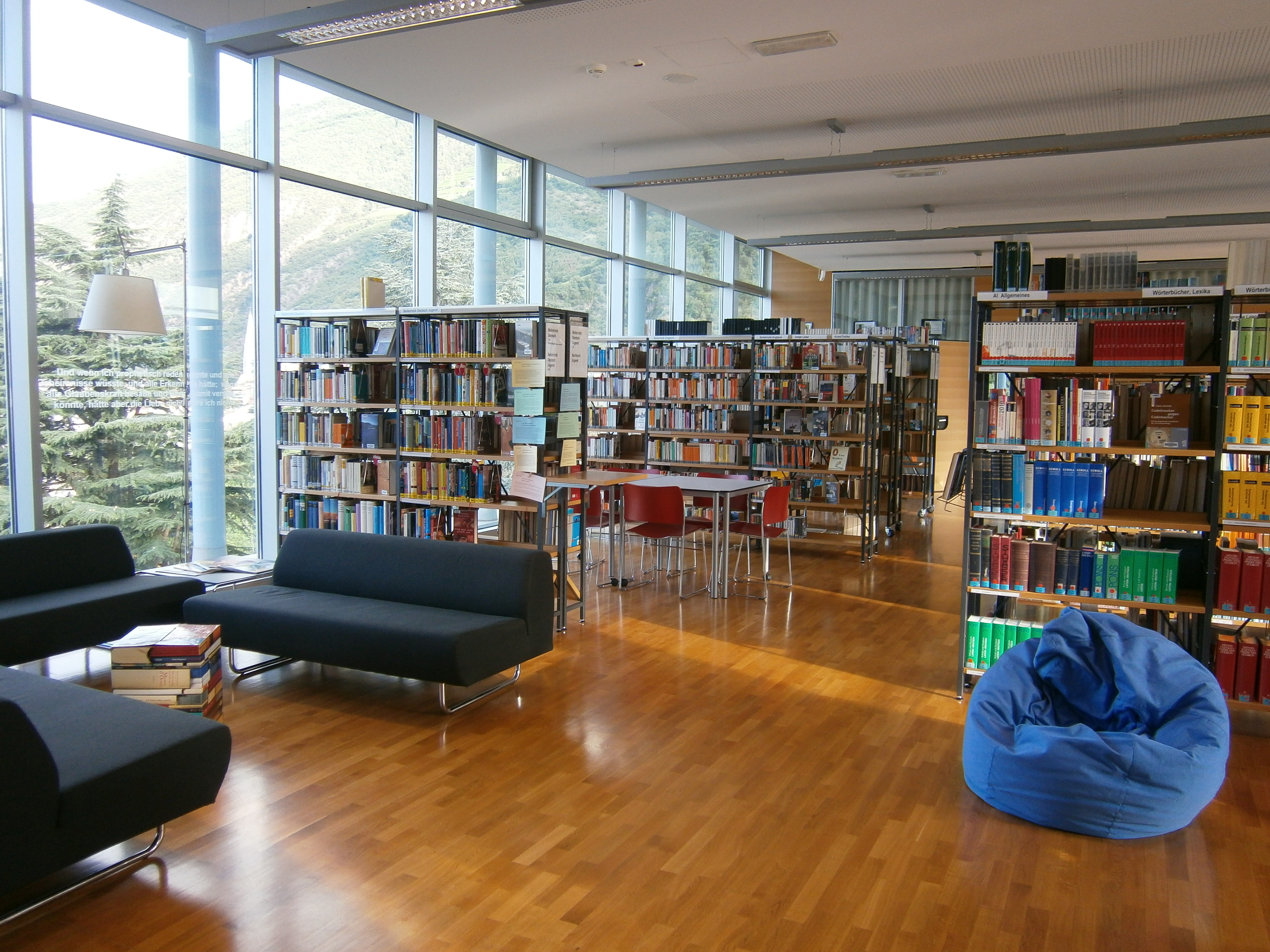 Uber Uns Bibliotheksblog Des Gymnasiums W V D Vogelweide Bozen