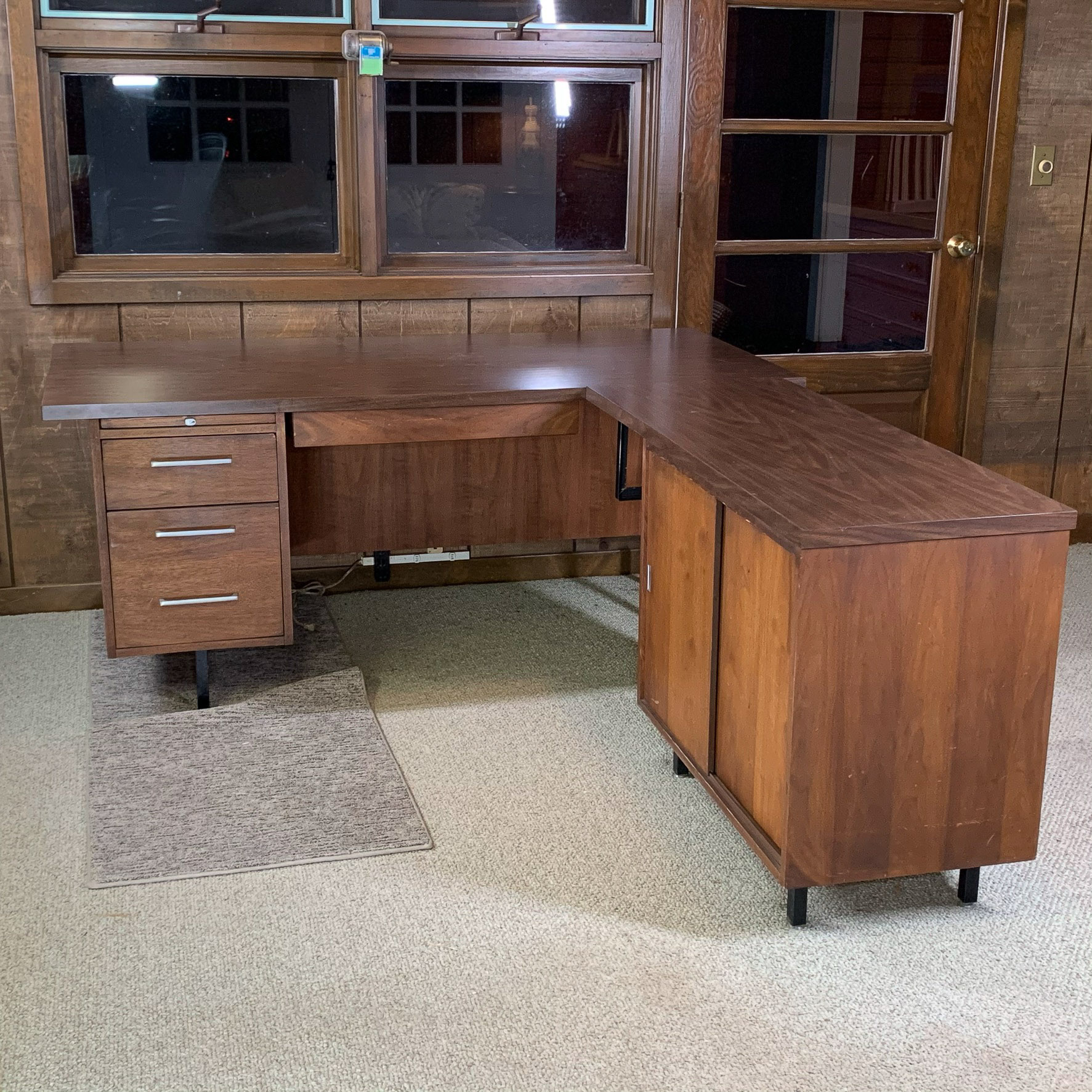 ALMA DESK COMPANY SECTIONAL DESK