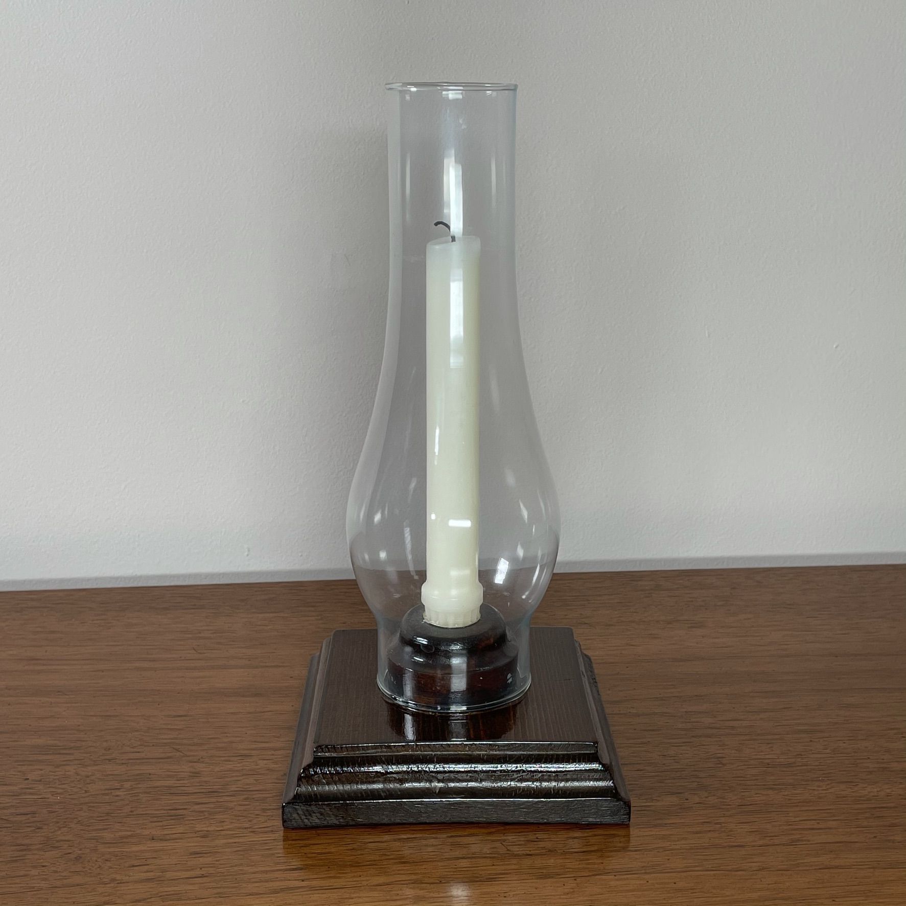 WOODMOUNTED HURRICANE CANDLE HOLDER