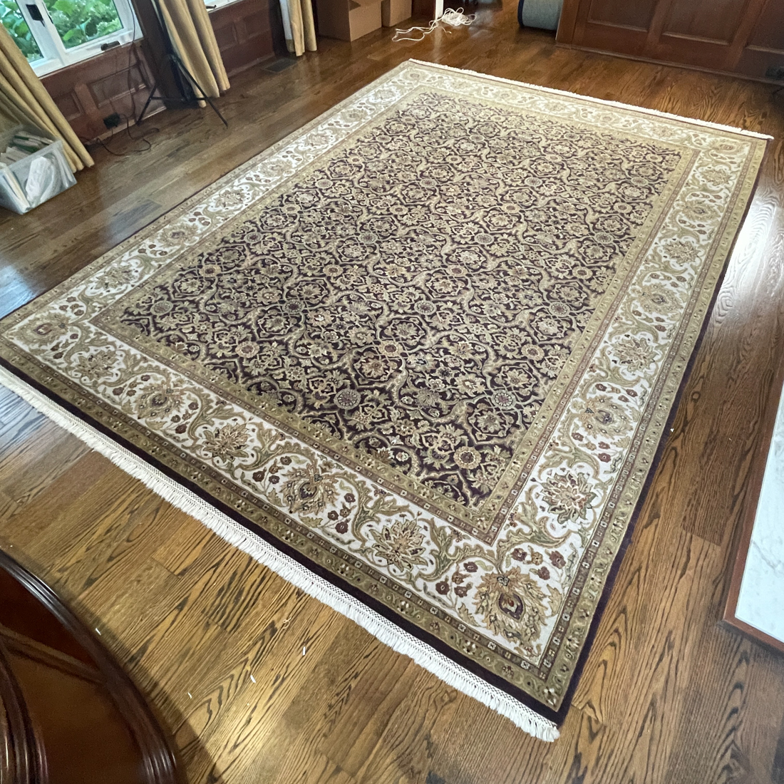 HANDWOVEN PATTERNED CARPET