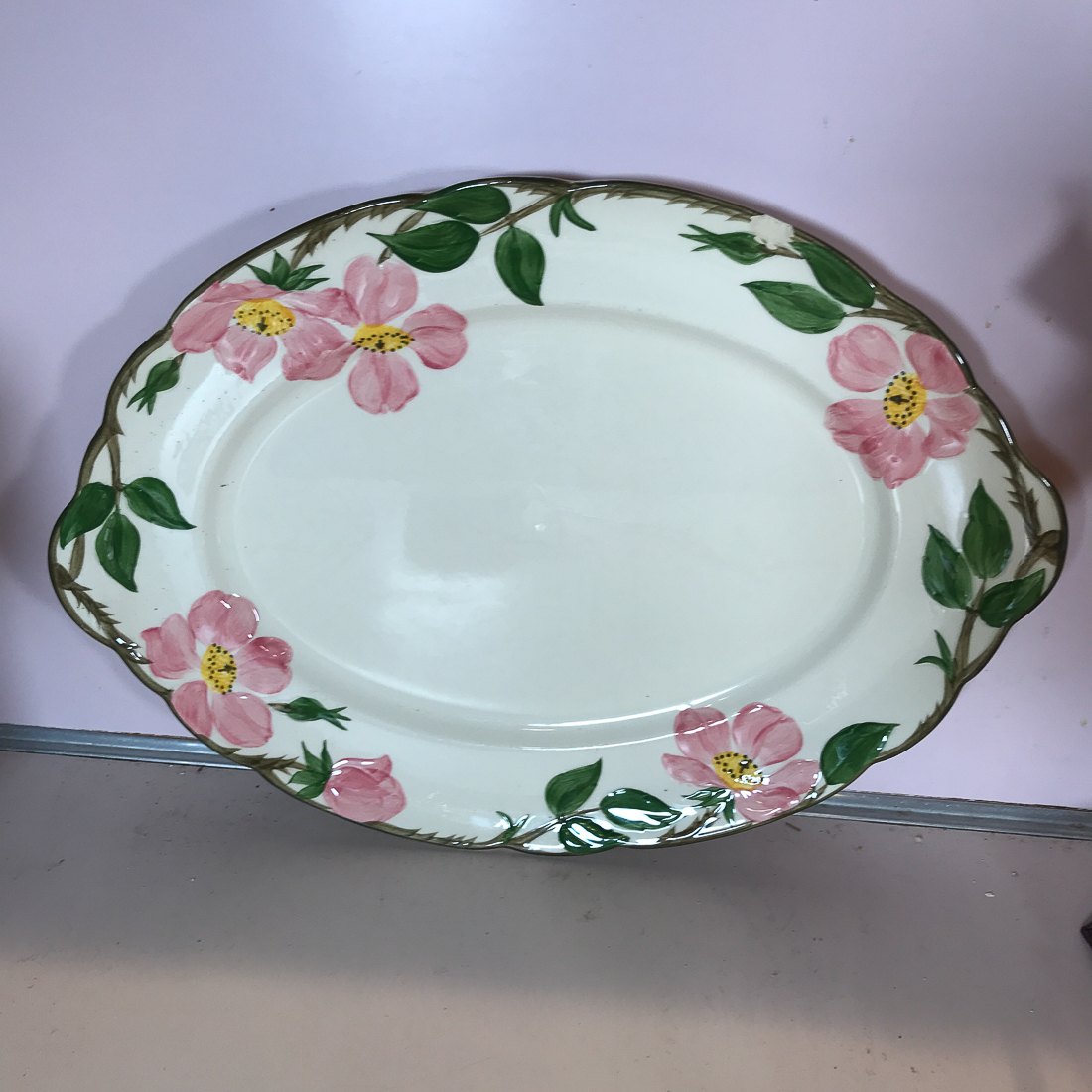 FRANCISCAN DINNERWARE SET