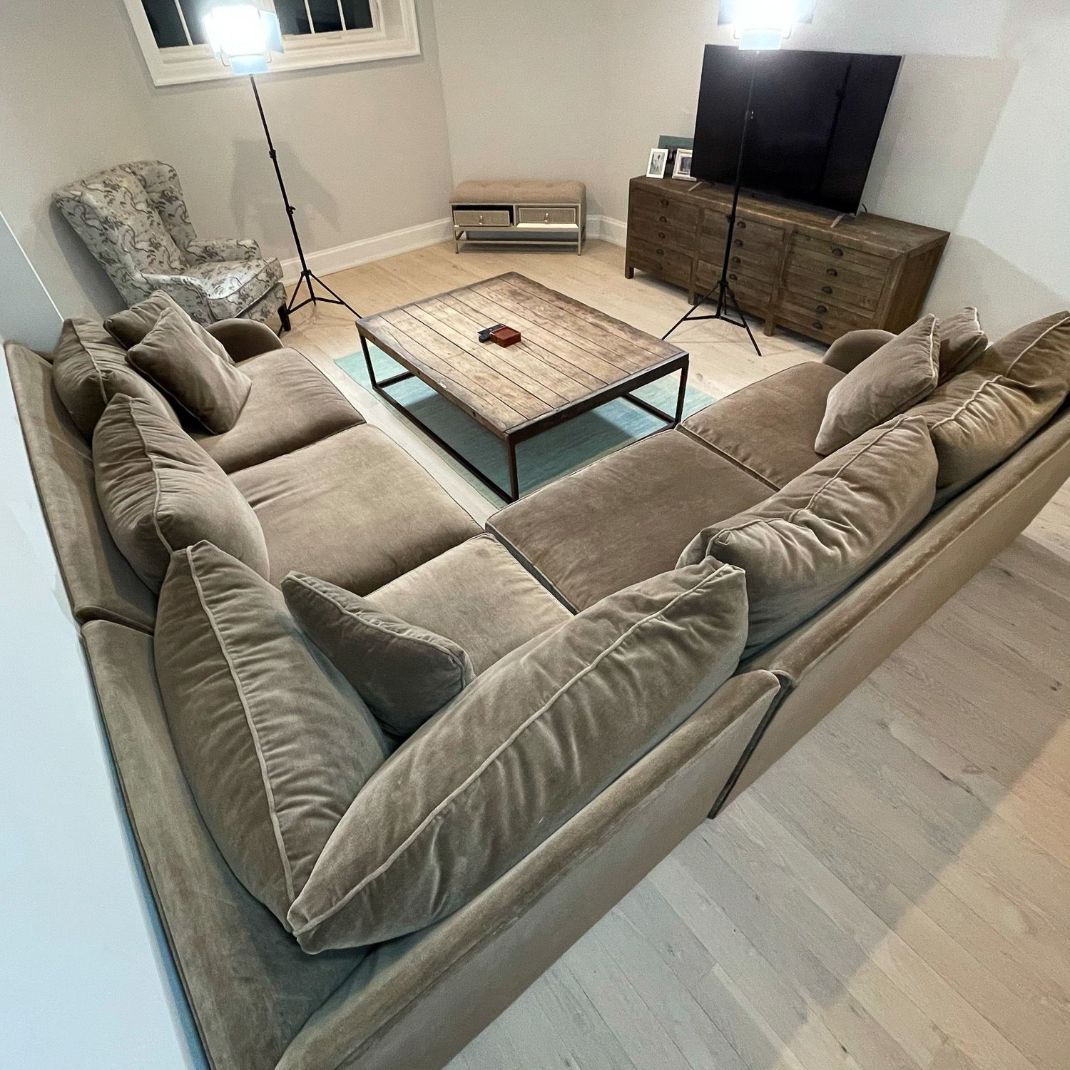 STUNNING ARHAUS SECTIONAL SOFA