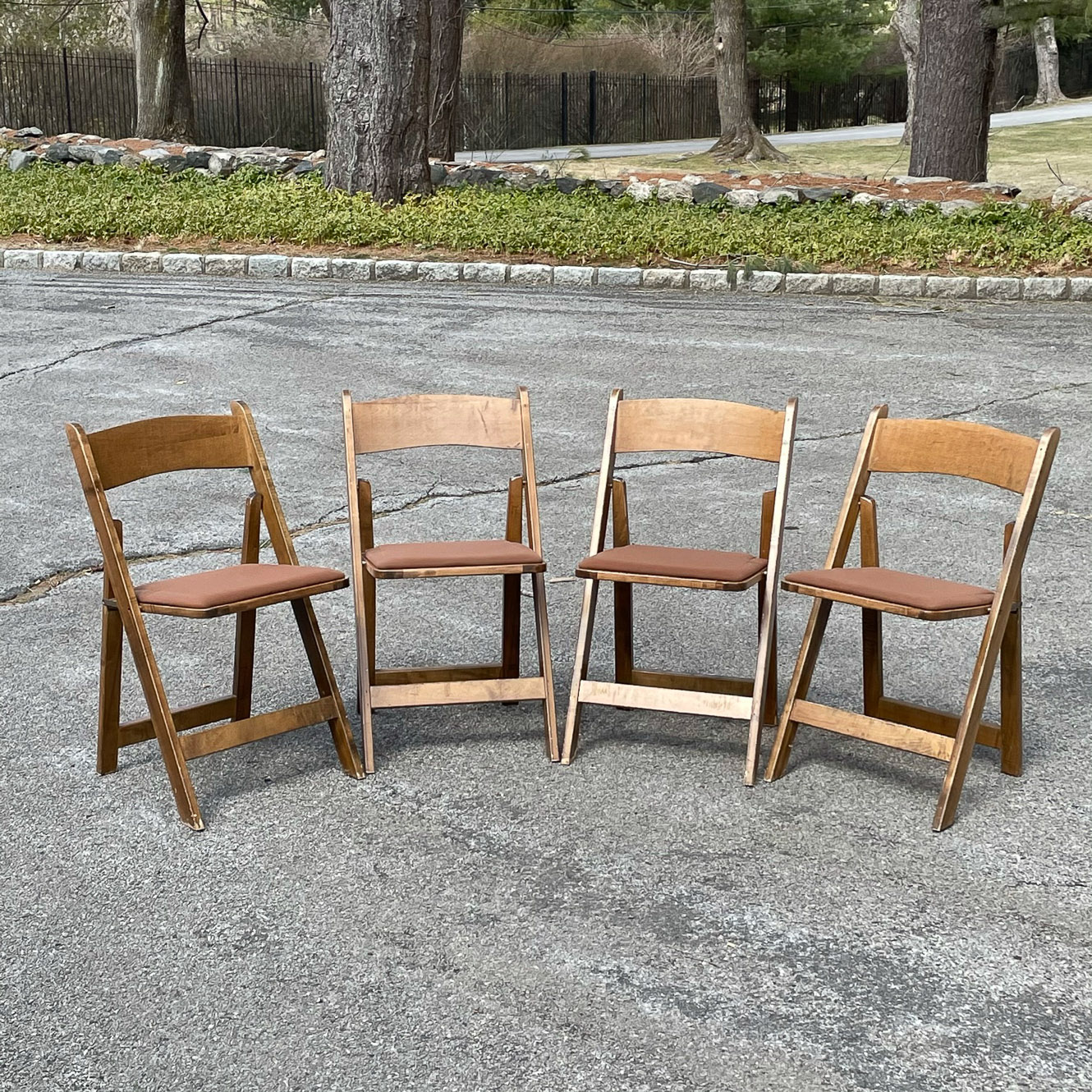 (4pc) KESTELL WOOD FOLDING CHAIRS