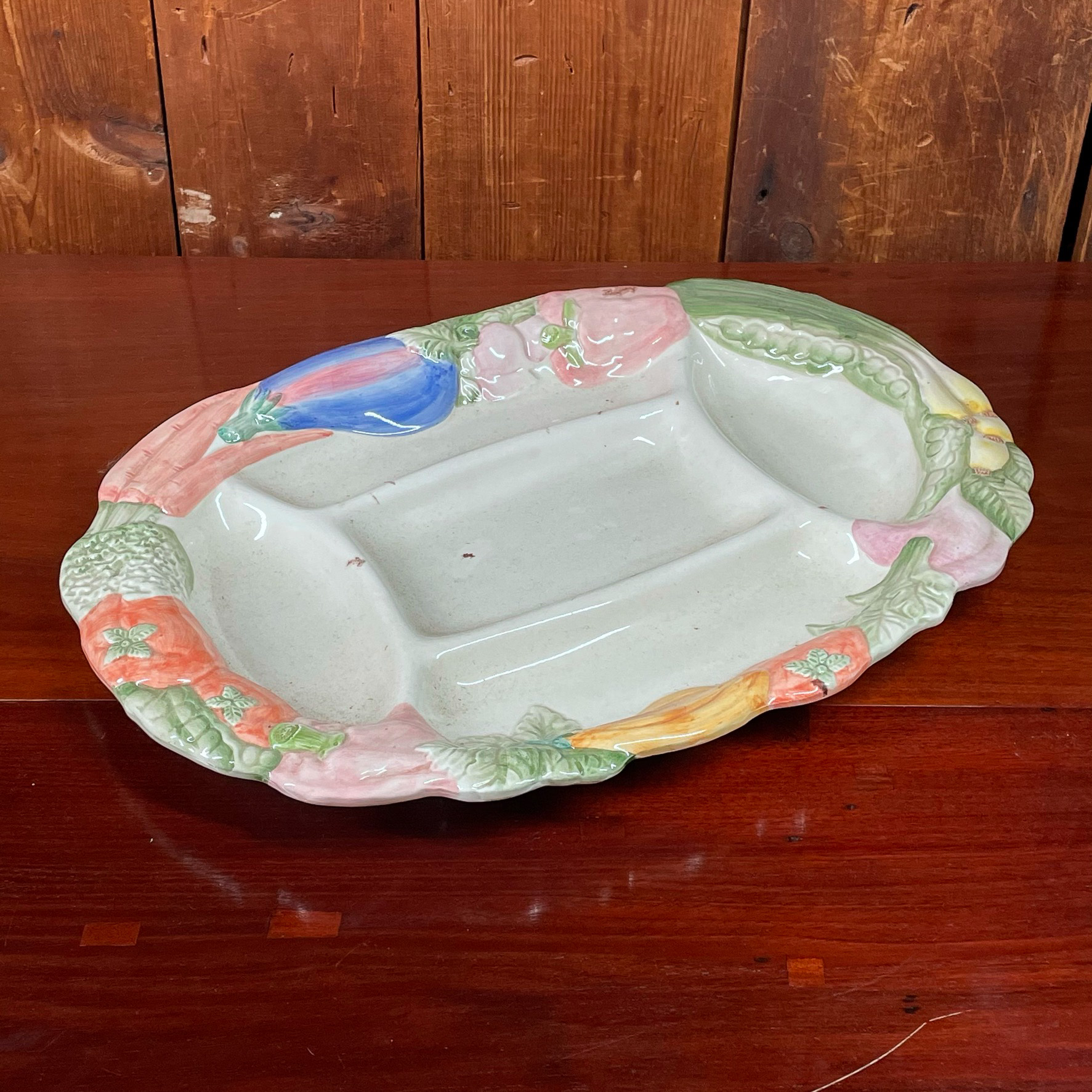 SEGMENTED SERVING DISH