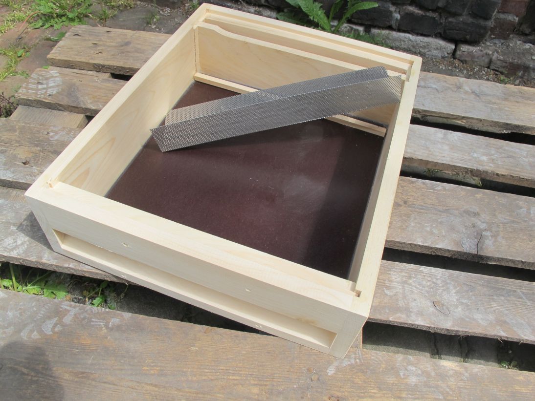 Futterzarge Zander Bienenhirte