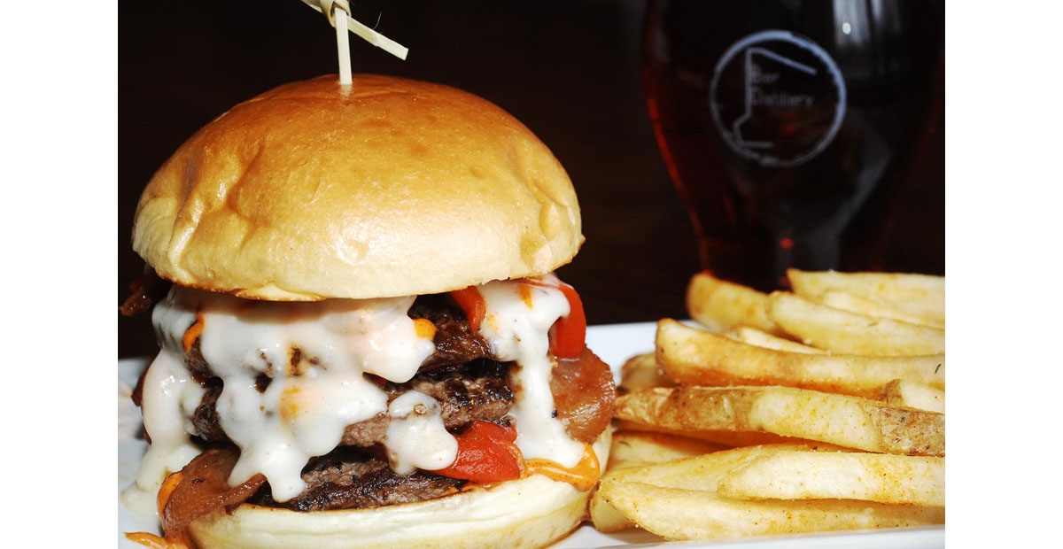 Paprika Burger Bier Distillery