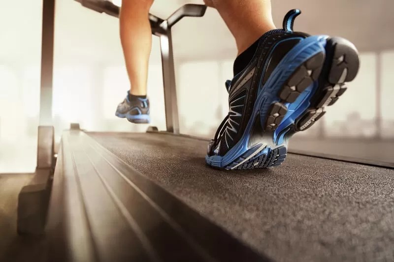 Running On Treadmill vs Outside Which Is Really Effective?