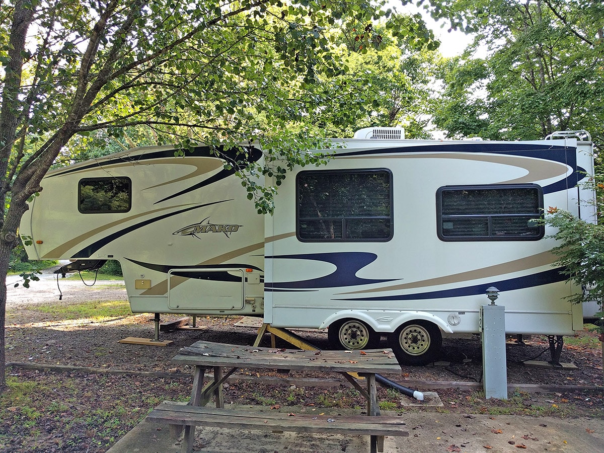 Guppy RV Big Bear Cabin Rentals Franklin NC