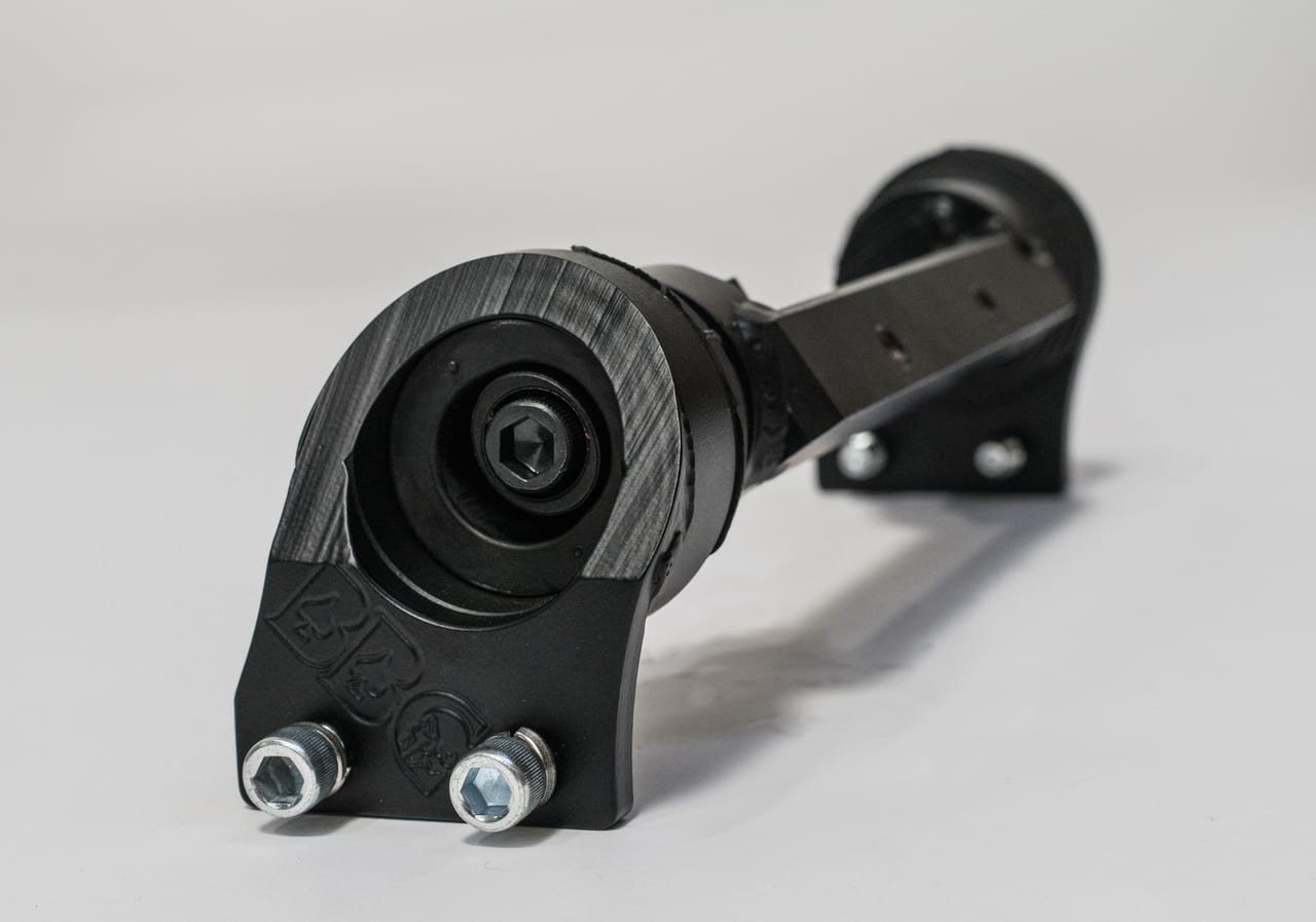 Dyna Front Engine Mount '95-'05 ***CURRENTLY A 2-3 WEEK LEAD TIME