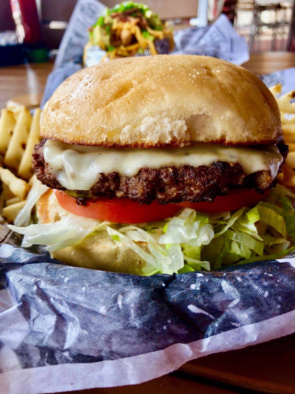 LUNCH SPECIALS Big City Wings