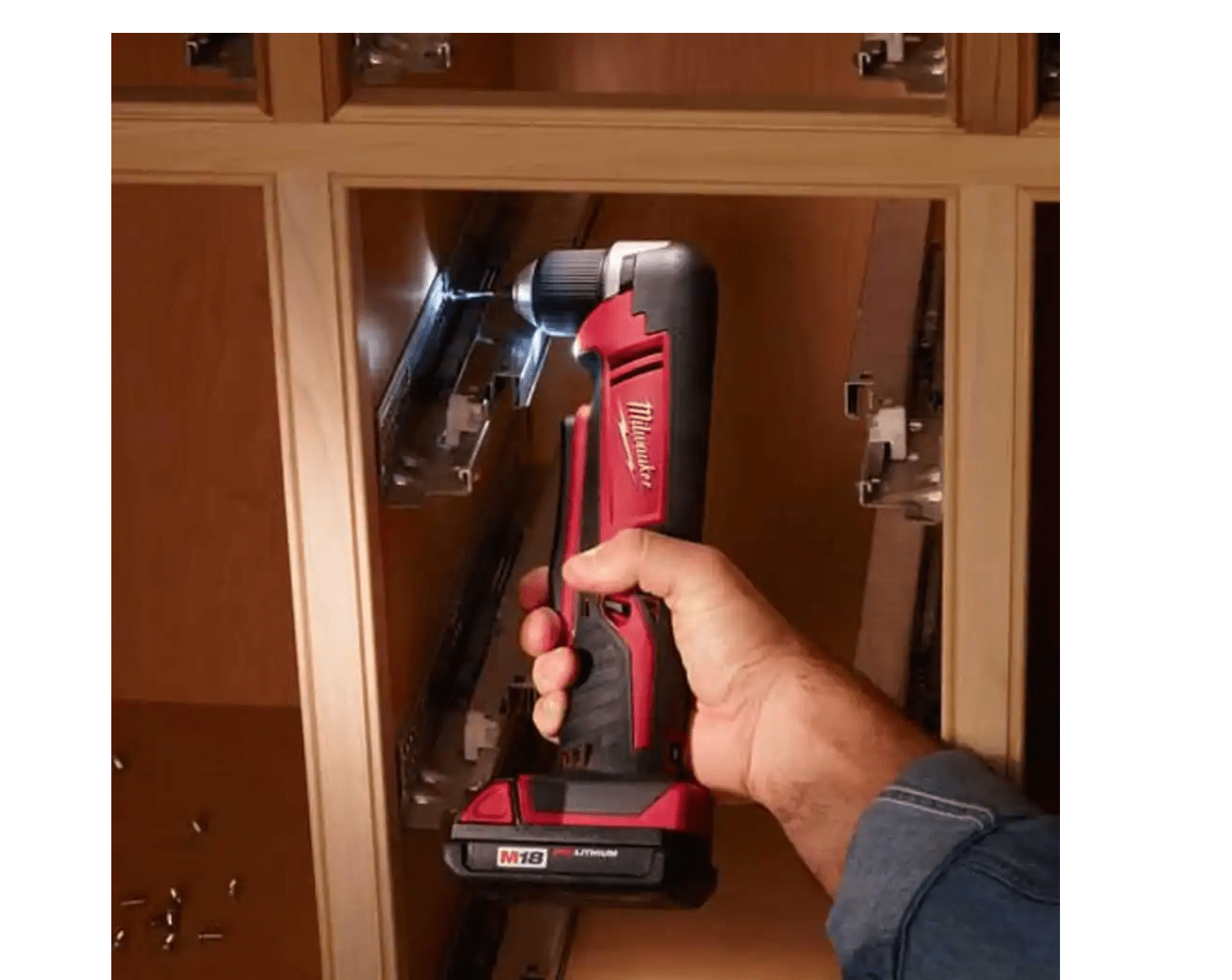 Milwaukee 2615-20-48-59-1850 M18 18V Lithium-Ion Cordless 3/8 In. Right