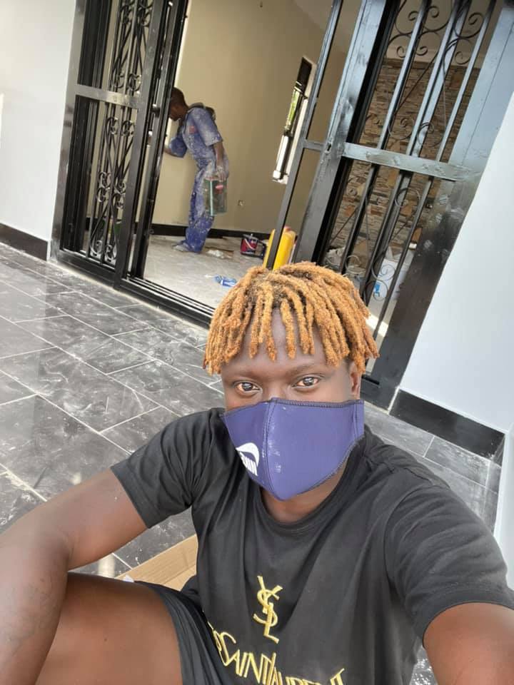 Gravity Omutujju showsoff his nearly complete fancy mansion