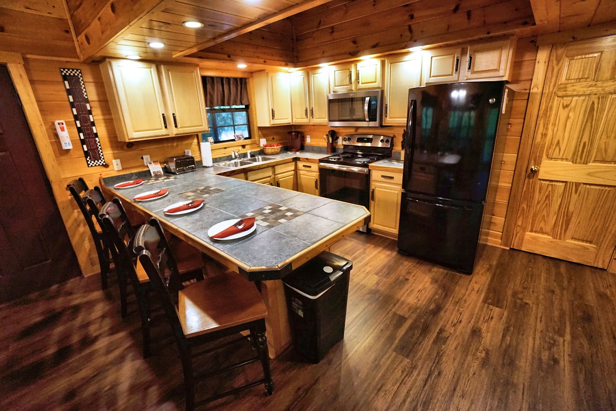 Bigfoot Crossing ℠ Bigfoot Cabins