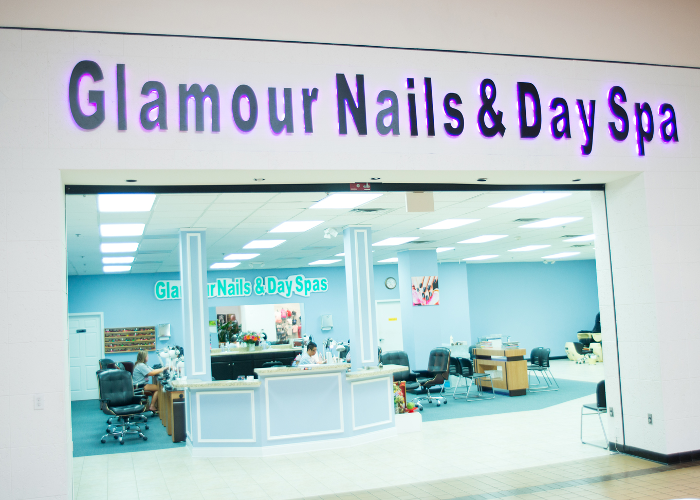 Glamour Nails & Day Spa Biggs Park Mall