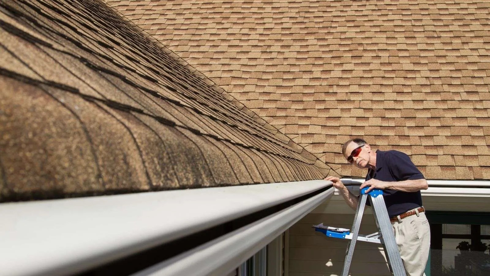 Reducing Roof Depreciation with Seamless Gutters 5 Reasons How They