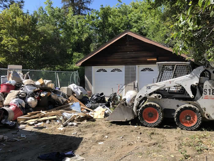 Affordable junk removal hauling & bobcat demolition company bay area