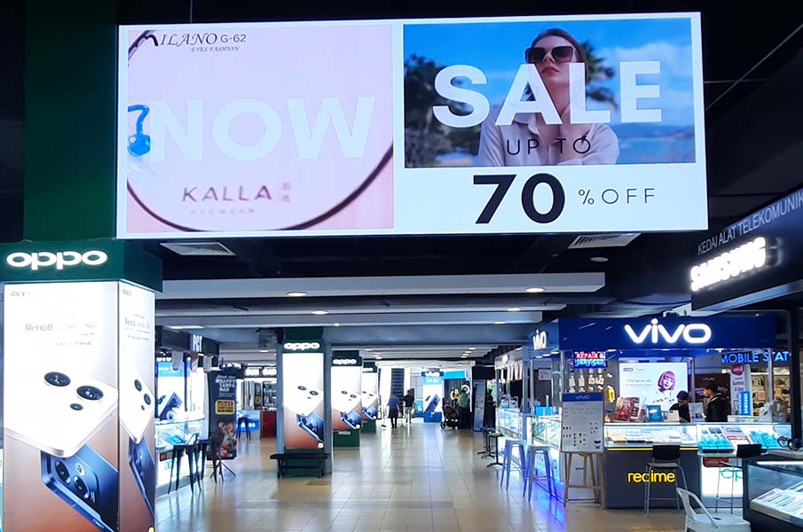 Wangsa Walk Mall P2.5 Indoor LED Screen For Retail Mall
