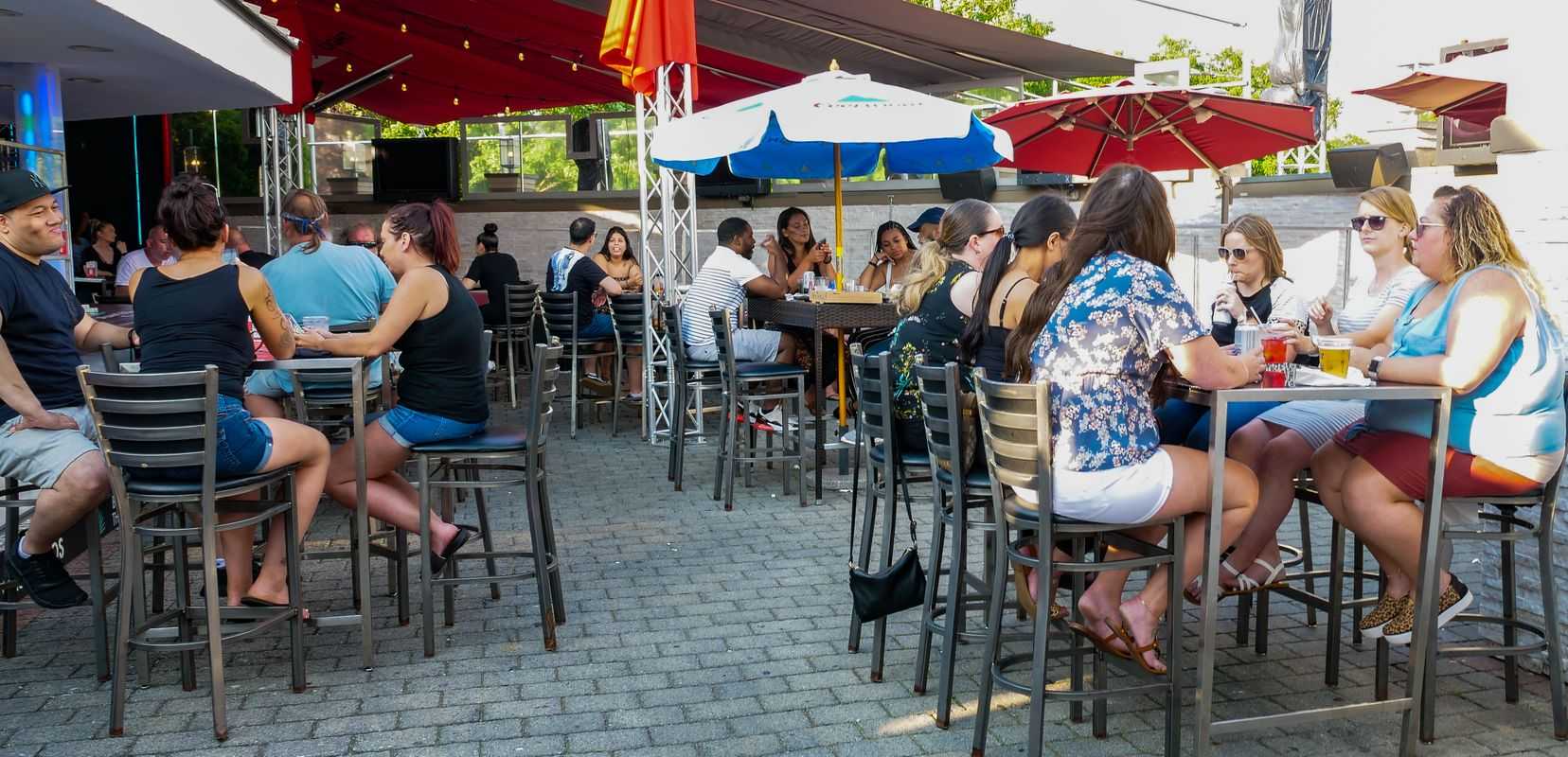 Home Big Shots Restaurant & Lounge