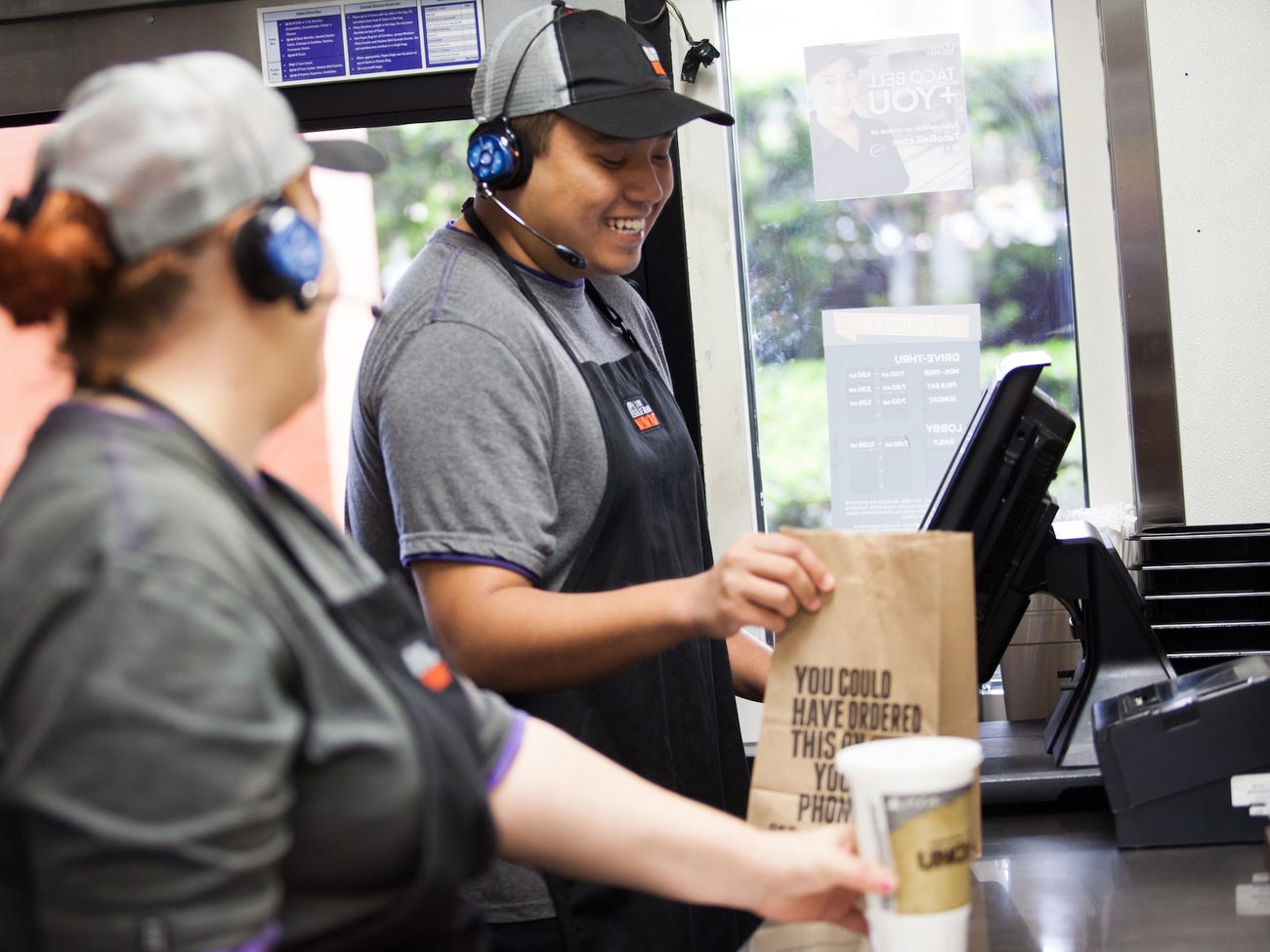 Taco Bell will test a 6figure salary for managers and roll out paid