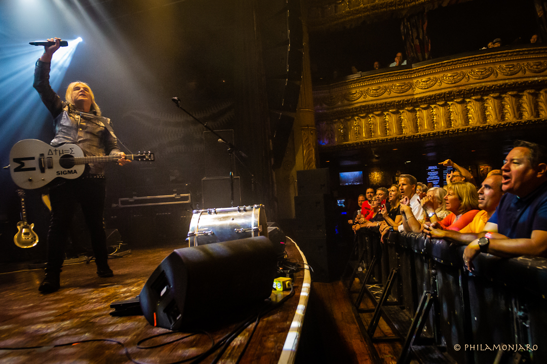 The Alarm House of Blues (Chicago, IL), August 16, 2019 The Big