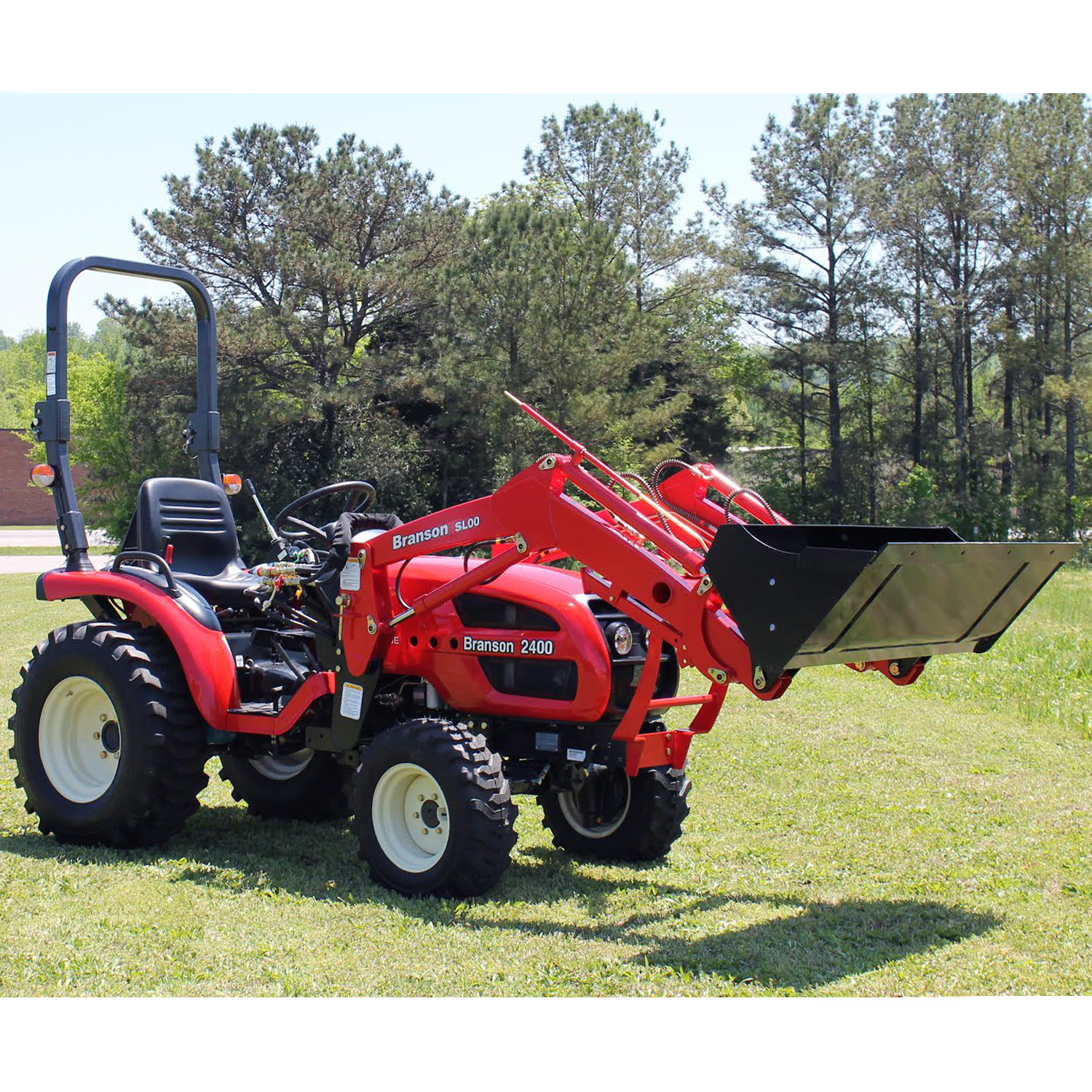 Big Tex Tractor | Branson 2400