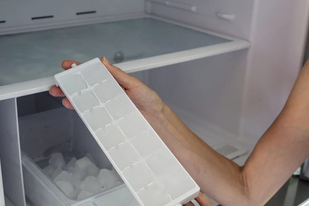 Get the Ice Maker in Freezer to Work Without a Water Line