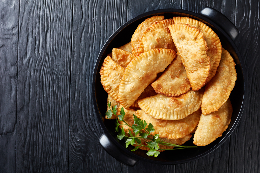 Can You Deep Fry Food In A Dutch Oven? Fried Chicken Anyone?
