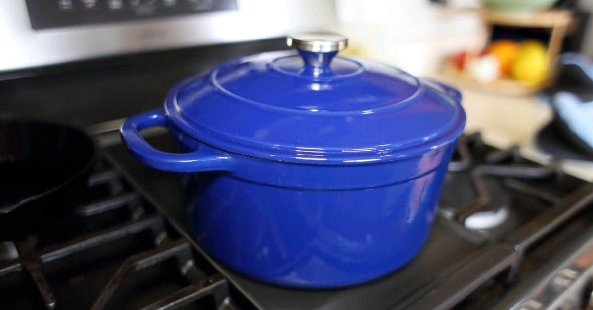 How Do You Use A Dutch Oven Roasting Rack?