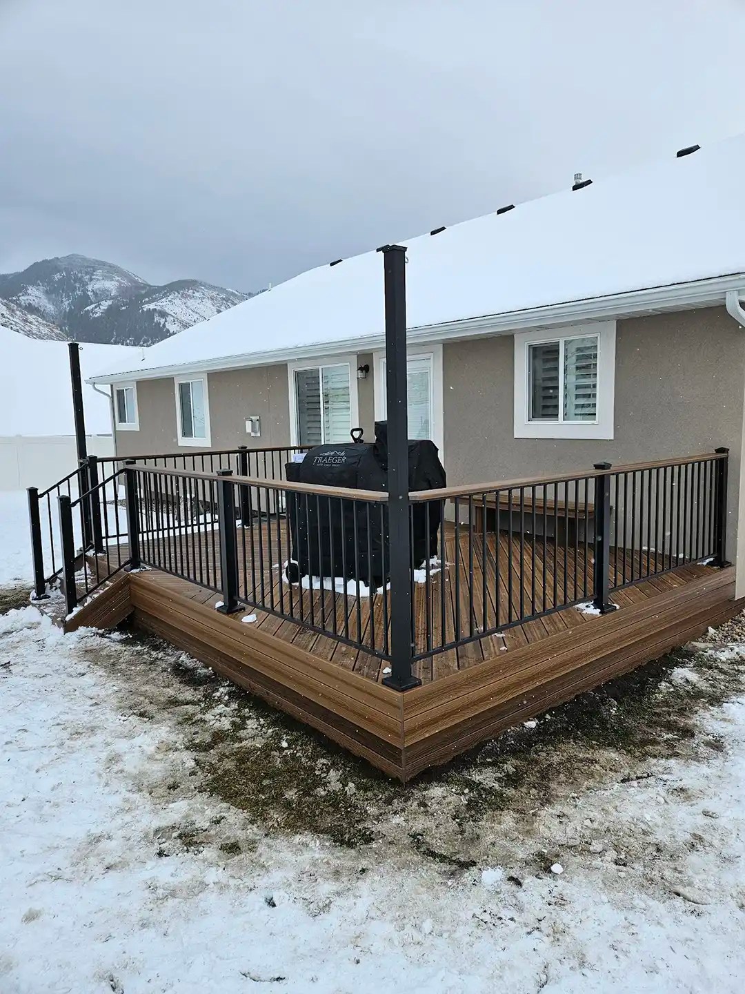 Build a Deck in Winter? 5 Reasons Why it is a Great Idea