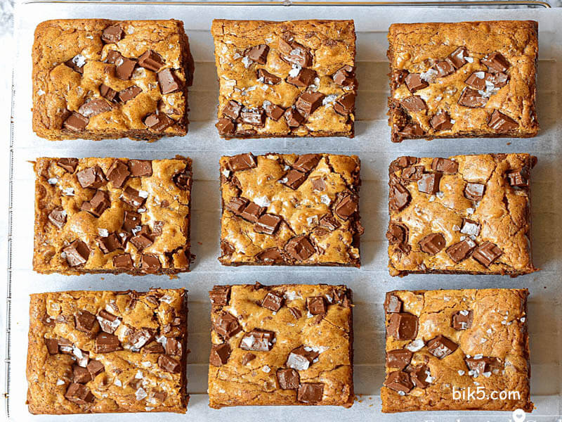 Salted Toffee Blondies BIK5