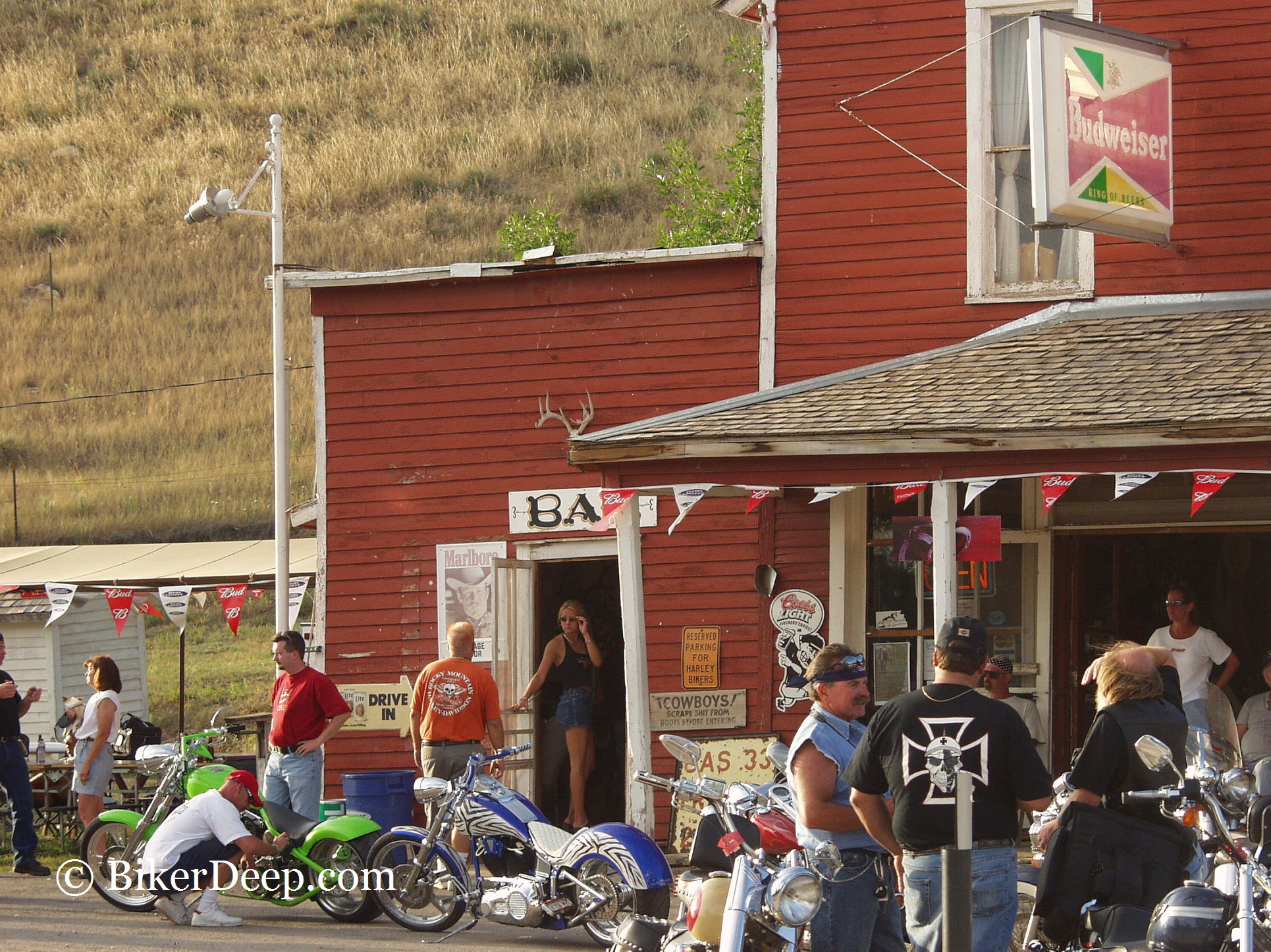 Biker Bar BikerDeep